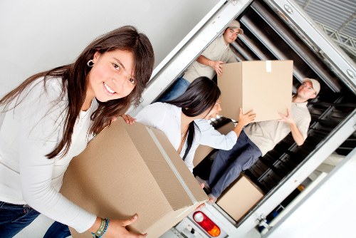 Organised moving day for flat removals in Brimsdown